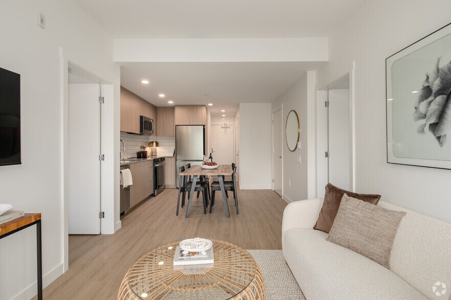 More Photos Of 5828 Granville St, Vancouver Apartments For Sale