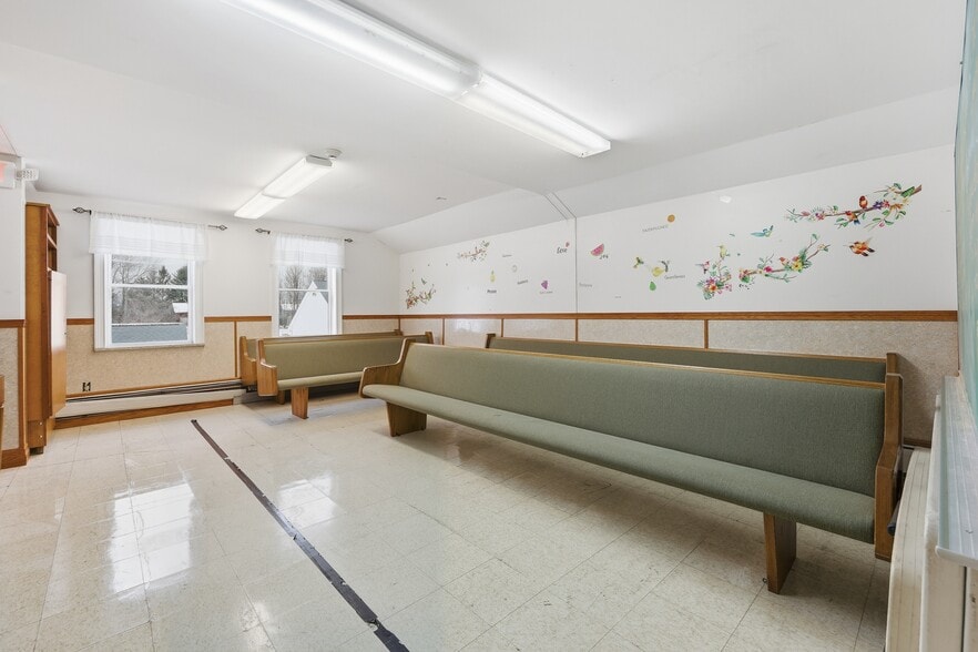 More Photos Of 261 College Hwy, Southwick Specialty For Sale