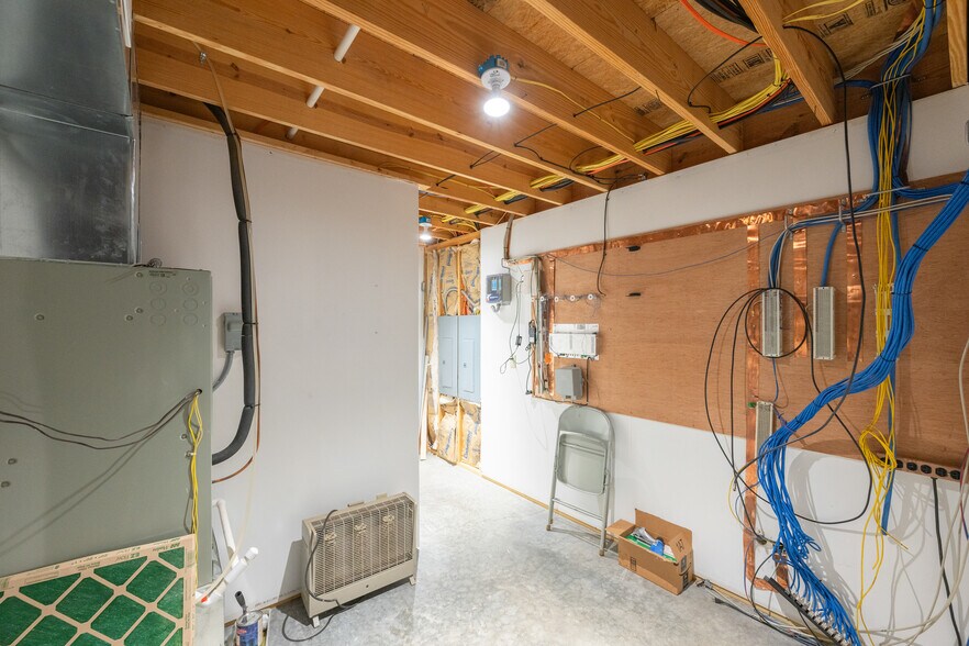 More Photos Of 215 Baker Rd, Huntingdon Lodge Meeting Hall For Sale