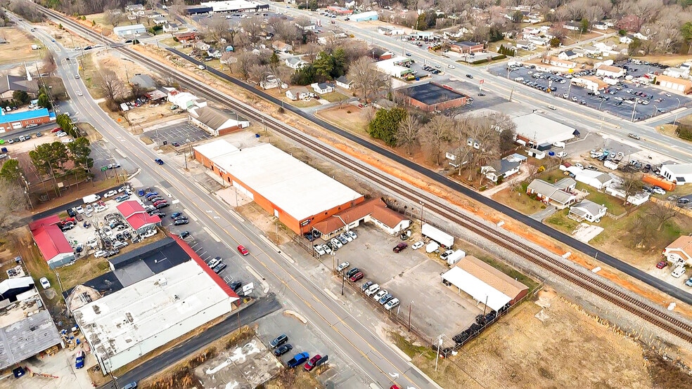 More Photos Of 1906 N Main St, Kannapolis Industrial For Sale