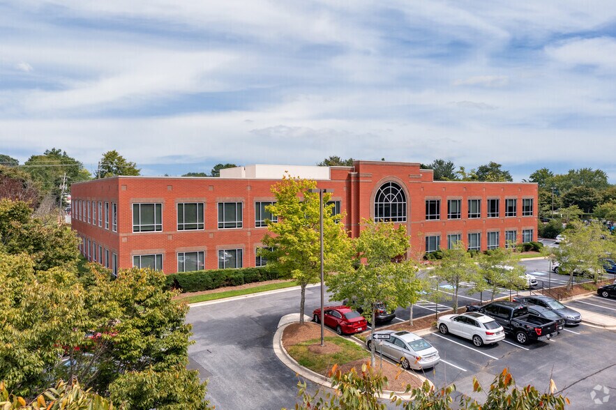 More Photos Of 675 Mansell Rd, Roswell Coworking Space