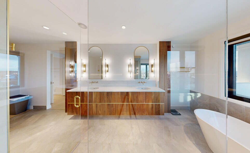 More Photos Of 136 River Heights Lane, Sturgeon County Multifamily For Sale