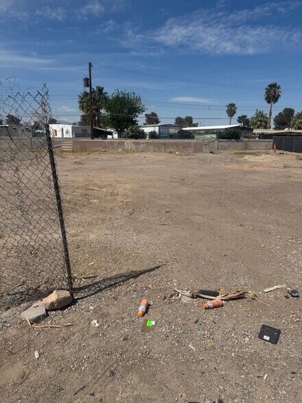 More Photos Of 2911 Cedar st, Las Vegas Land For Sale