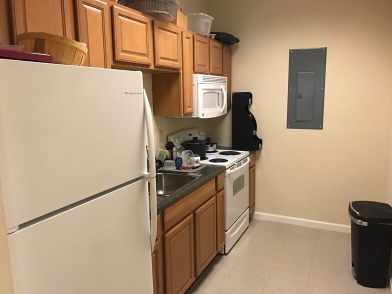 More Photos Of 4916 Plank Rd, North Garden Storefront For Lease