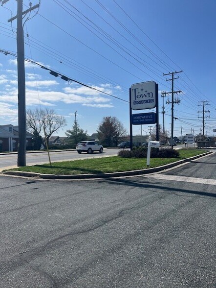 More Photos Of 9708 Belair Rd, Nottingham Freestanding For Lease