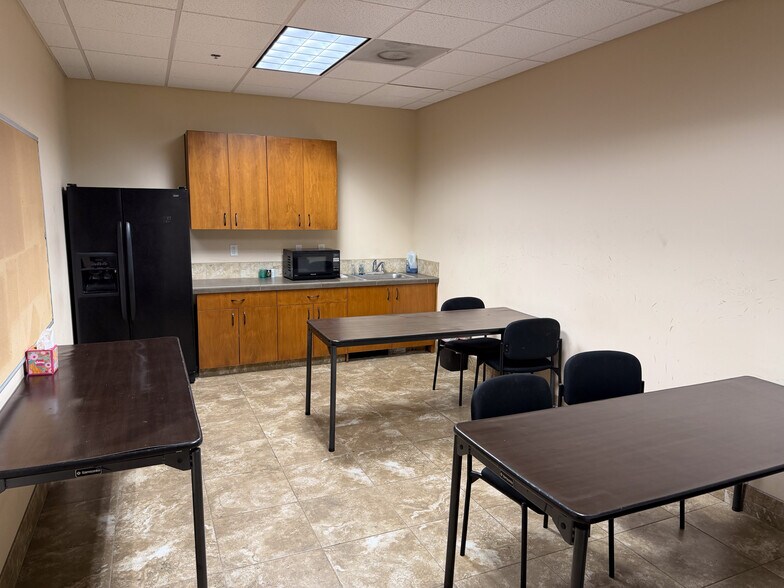 More Photos Of 10870 SW Tualatin Sherwood Rd, Tualatin Warehouse For Sale