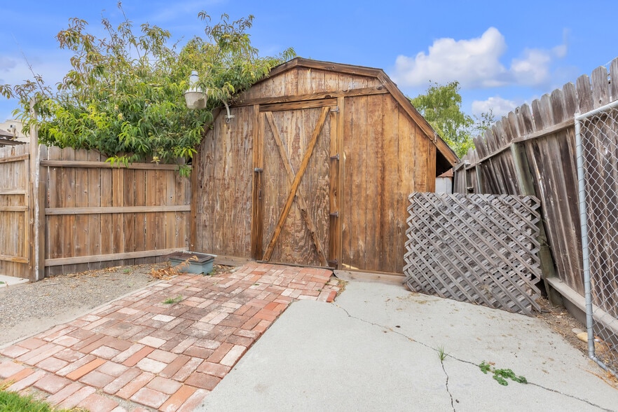 More Photos Of 612 Central Ave, Salinas Multifamily For Sale