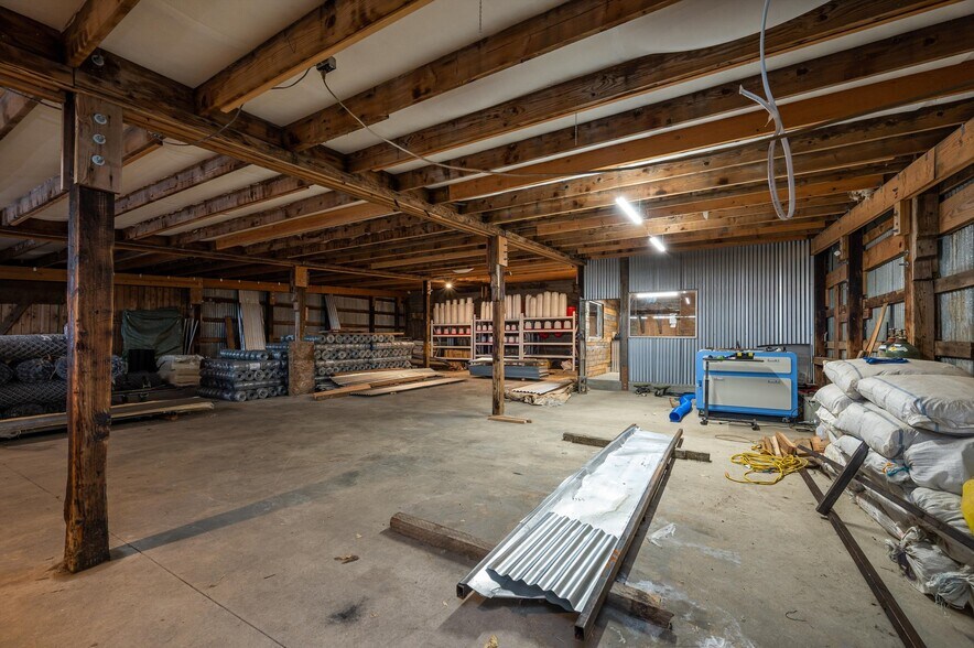 More Photos Of 120 W Smith Rd, Bellingham Service For Sale