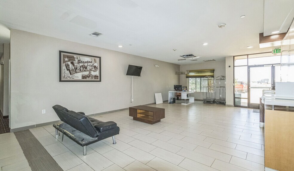 More Photos Of 3432 Interstate 20, Stanton Hotel For Sale