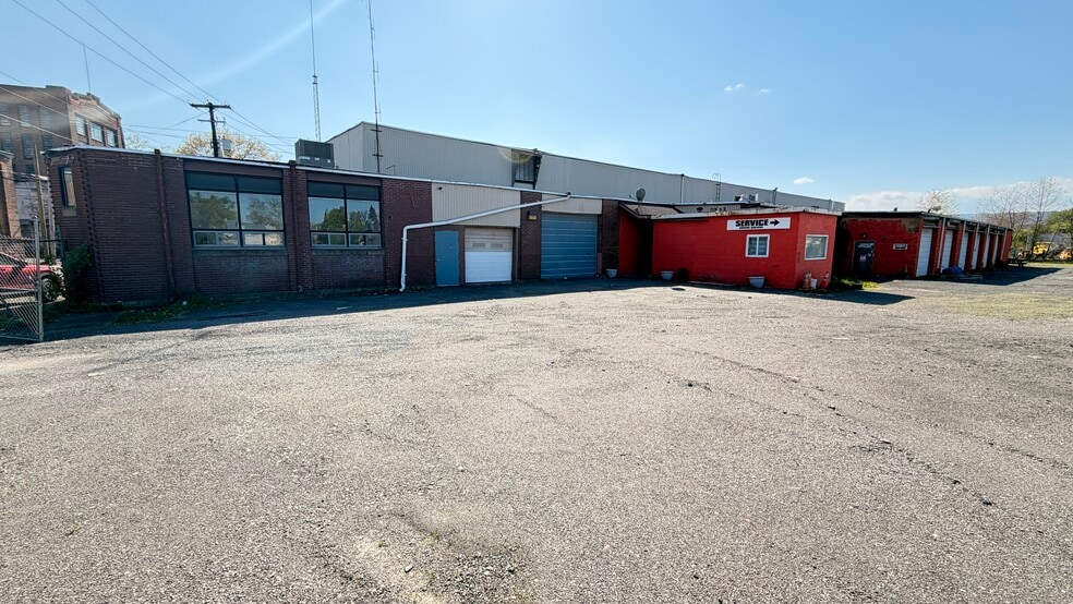 More Photos Of 777 S Franklin St, Wilkes-Barre Warehouse For Sale