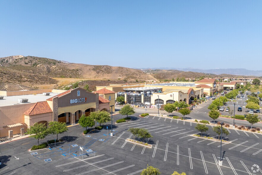 More Photos Of 1189 Simi Town Center Way, Simi Valley Freestanding For Sale