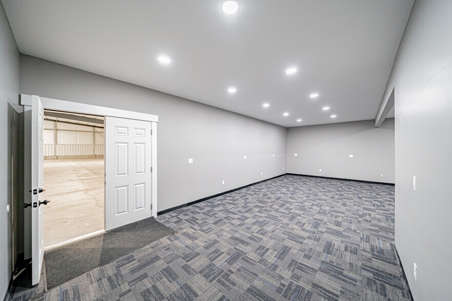 More Photos Of 4112 E 648 N, Rigby Industrial For Lease