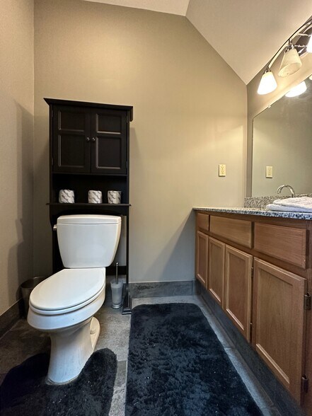 More Photos Of 1 Public Sq, Holley Apartments For Sale