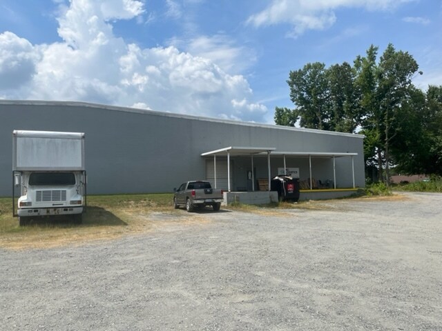 Primary Photo Of 635 King St, Reidsville Industrial For Sale