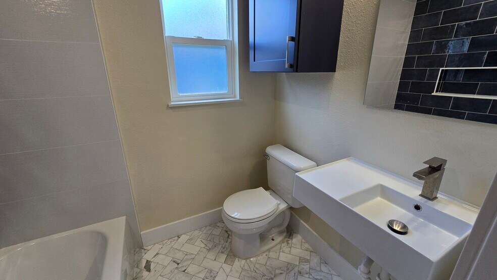 More Photos Of , Houston Multifamily For Sale