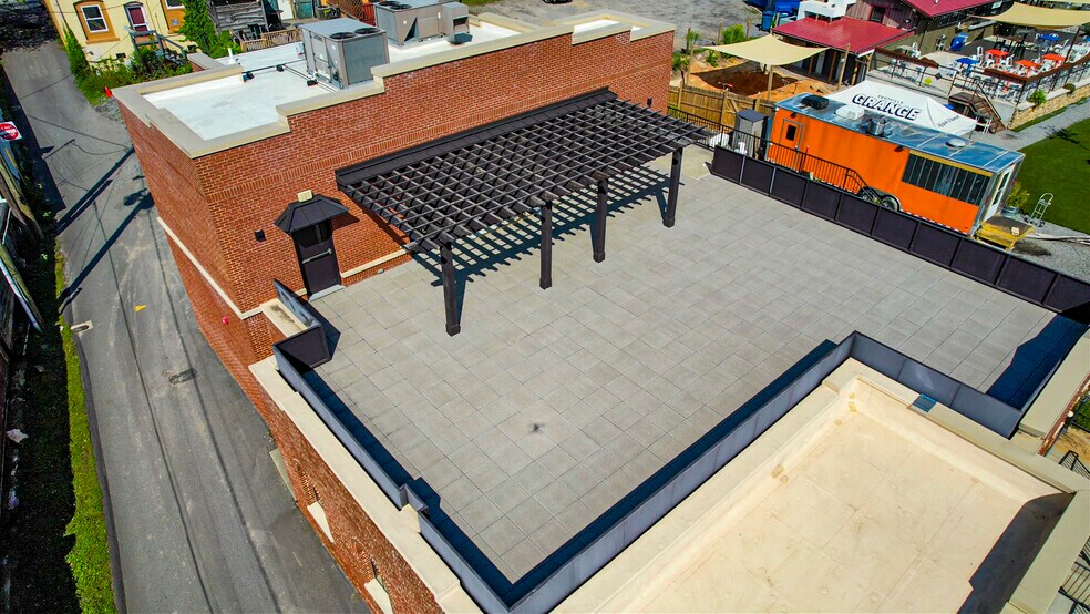 More Photos Of 128 Broadway St, Black Mountain Restaurant For Sale