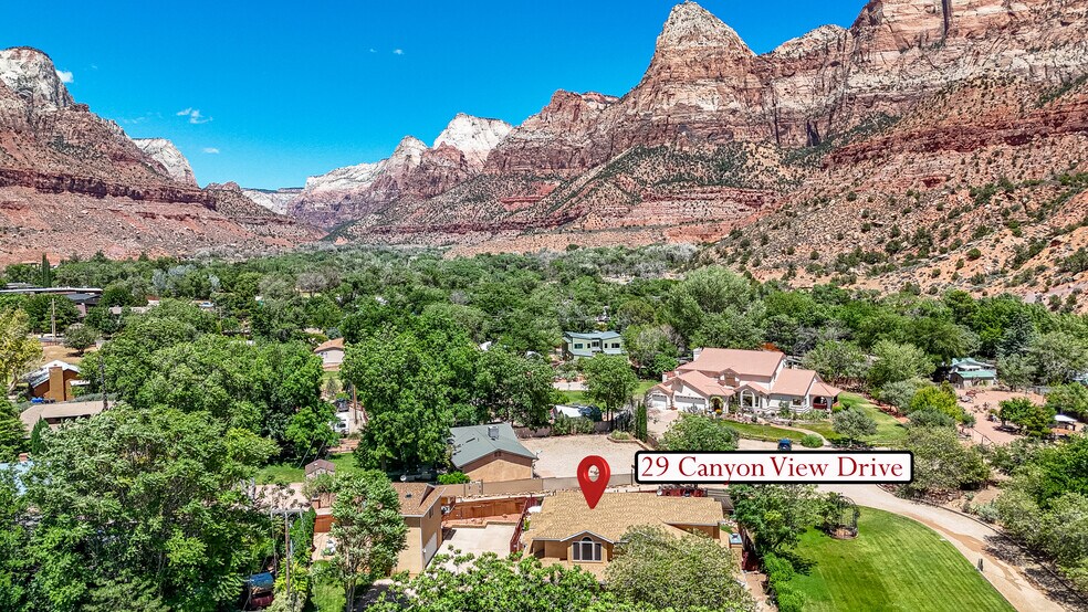 More Photos Of 29 Canyon View Dr, Springdale Hospitality For Sale