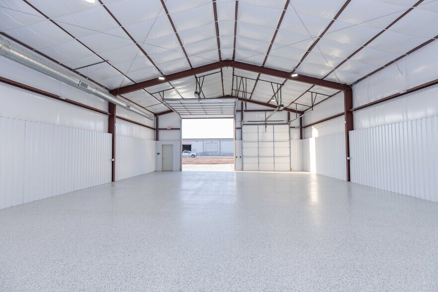 More Photos Of 8205 Amarillo Blvd W, Amarillo Industrial For Sale