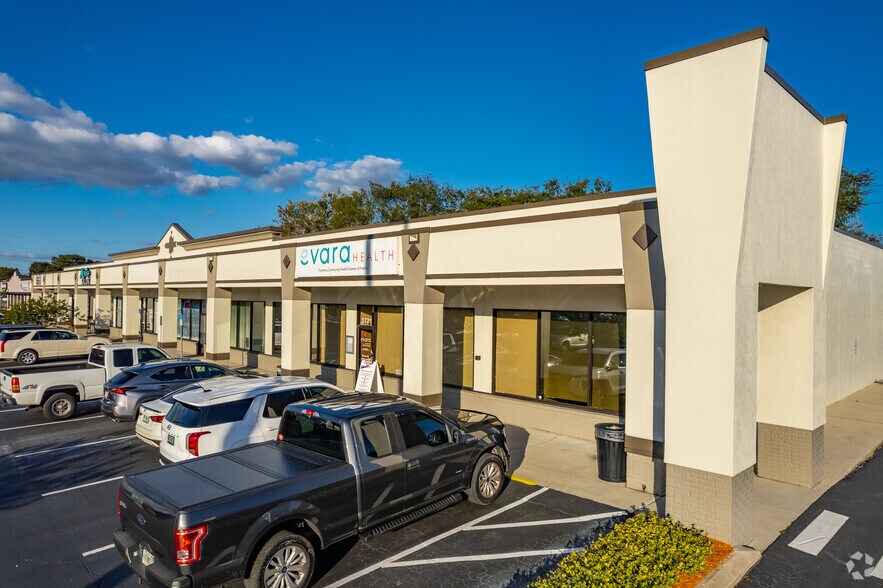 More Photos Of 1653-1757 Main St, Dunedin Unknown For Lease