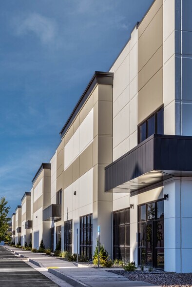 More Photos Of 593-689 N Saratoga Rd, Saratoga Springs Unknown For Lease