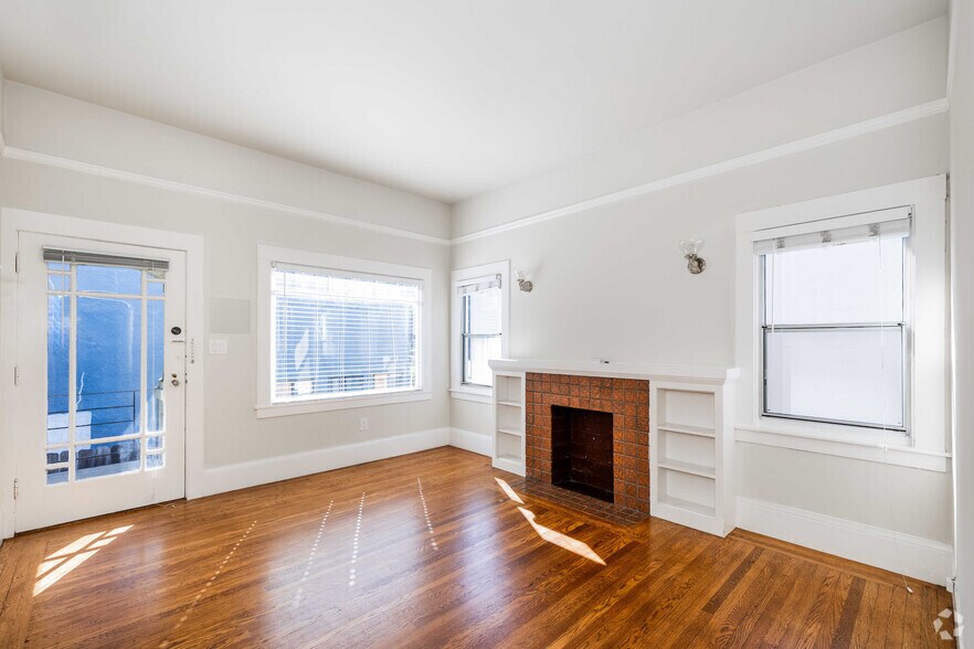 More Photos Of 5476 Vicente Way, Oakland Apartments For Sale