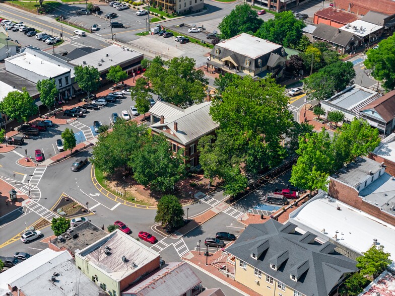 More Photos Of 168 W Main St, Dahlonega Hospitality For Sale
