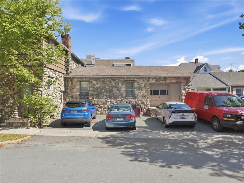 More Photos Of 105 W Catherine St, Milford Office For Sale