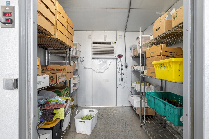 More Photos Of 6109 W Richardson Rd, Pasco Specialty For Sale