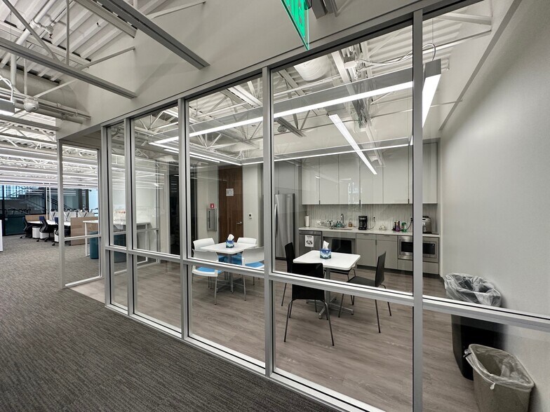 More Photos Of 4410 El Camino Real, Los Altos Office For Lease