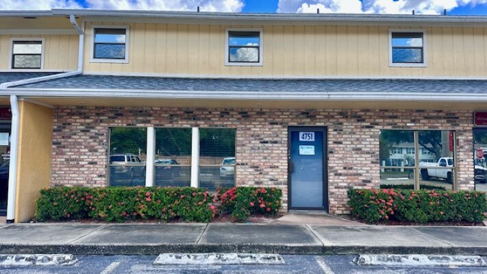 Primary Photo Of 4751 Conway Rd, Orlando Office For Lease