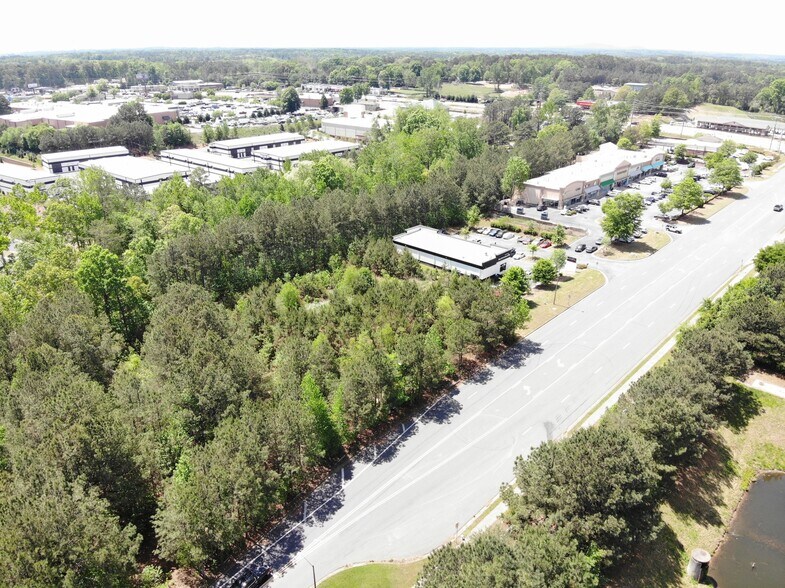 More Photos Of 5640 Commerce Blvd, Alpharetta Land For Sale