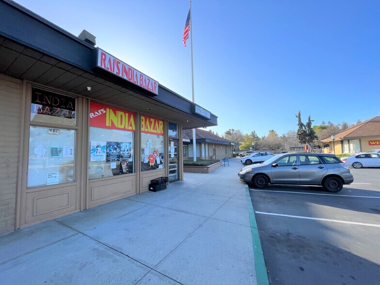 More Photos Of 120-130 Blossom Hill Rd, San Jose Unknown For Lease