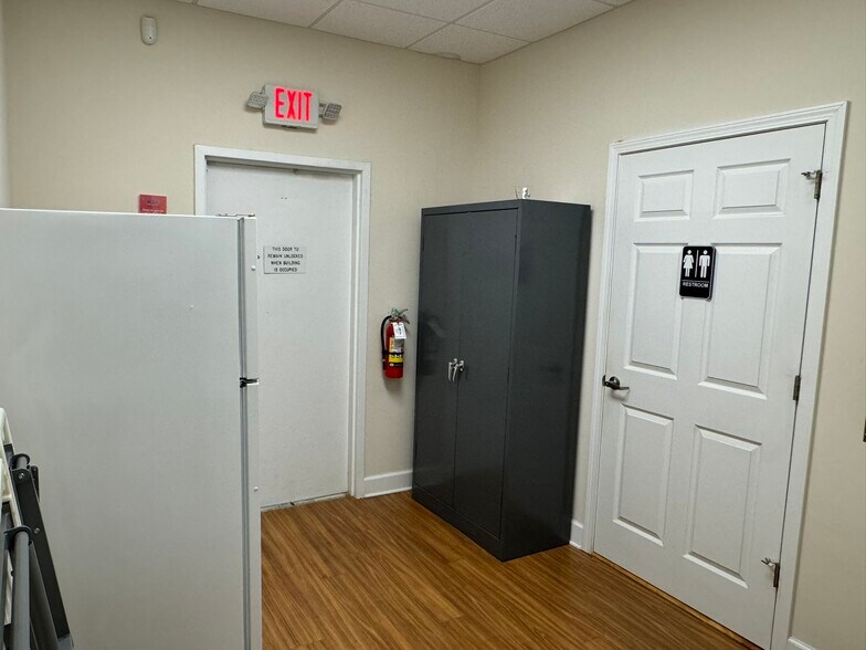 More Photos Of 470 S Wickham Rd, West Melbourne Medical For Lease