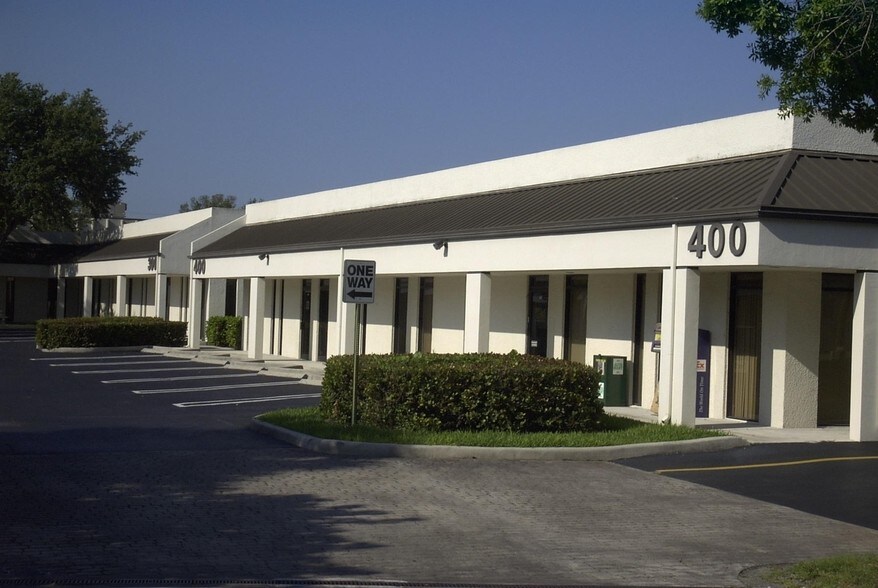 More Photos Of 1860 Old Okeechobee Rd, West Palm Beach Medical For Lease
