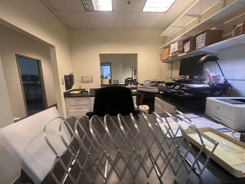 More Photos Of 100 Technology Dr, Trumbull Medical For Lease