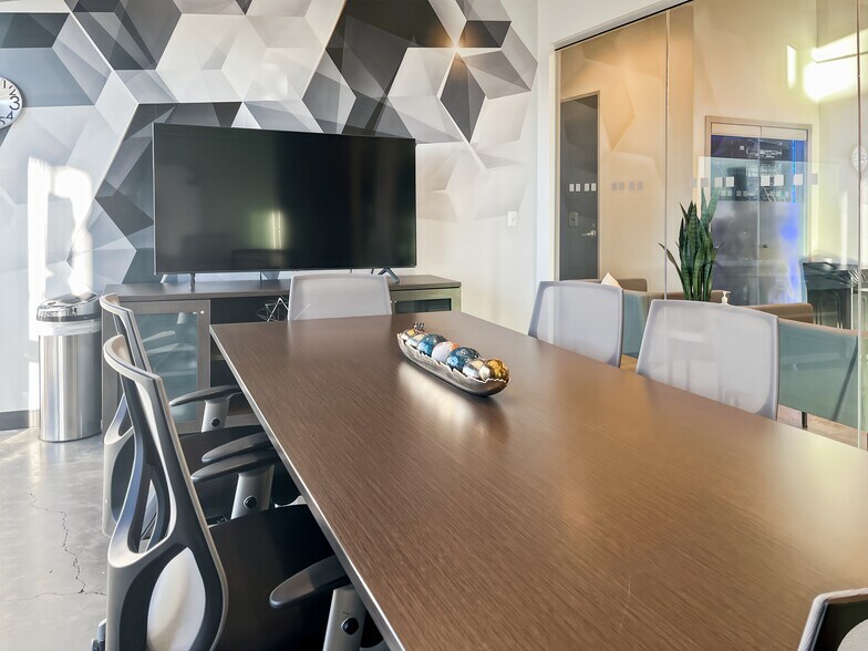 More Photos Of 3450 N Triumph Blvd, Lehi Coworking Space