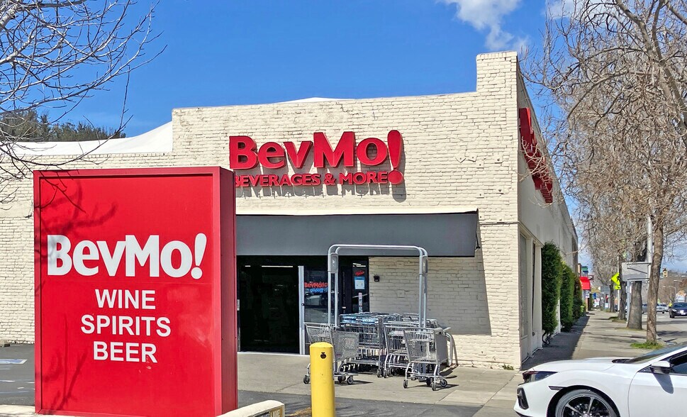 More Photos Of 828 San Pablo Ave, Albany Medical For Sale