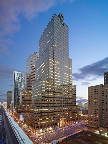 More Photos Of 2005 Market St, Philadelphia Office For Lease