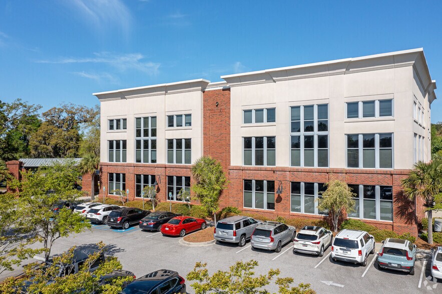 More Photos Of 1280 Hospital Dr, Mount Pleasant Medical For Lease