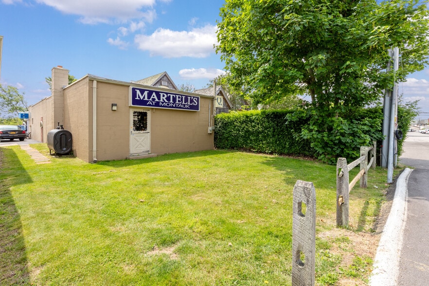More Photos Of 809 Montauk Hwy, Montauk Auto Repair For Sale