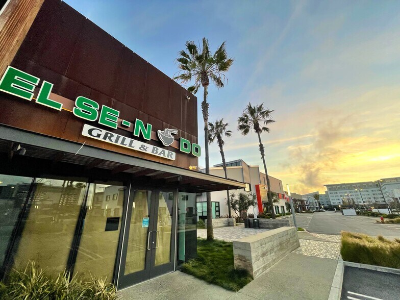 Primary Photo Of 747 N Douglas St, El Segundo Storefront Retail Office For Lease
