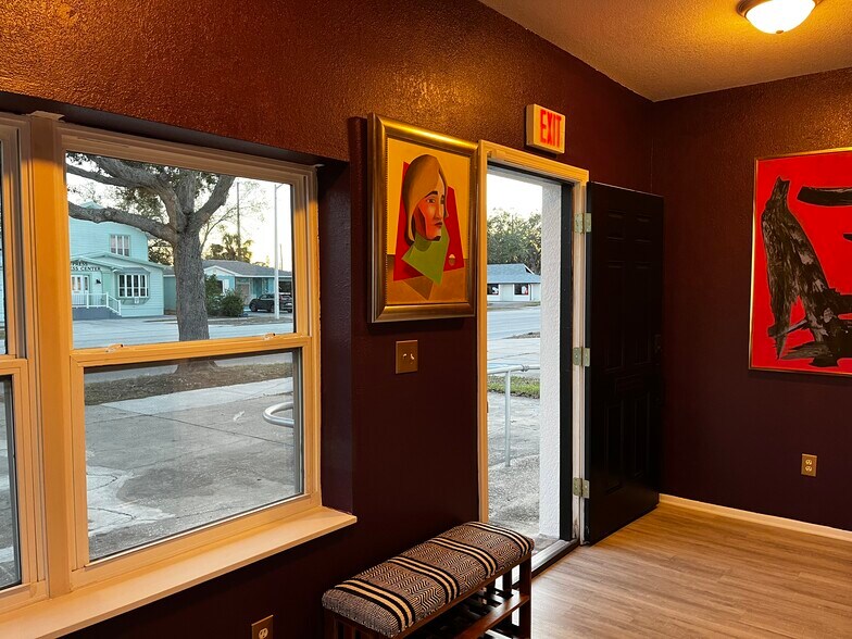 More Photos Of 4235 Central Ave, Saint Petersburg Loft Creative Space For Sale