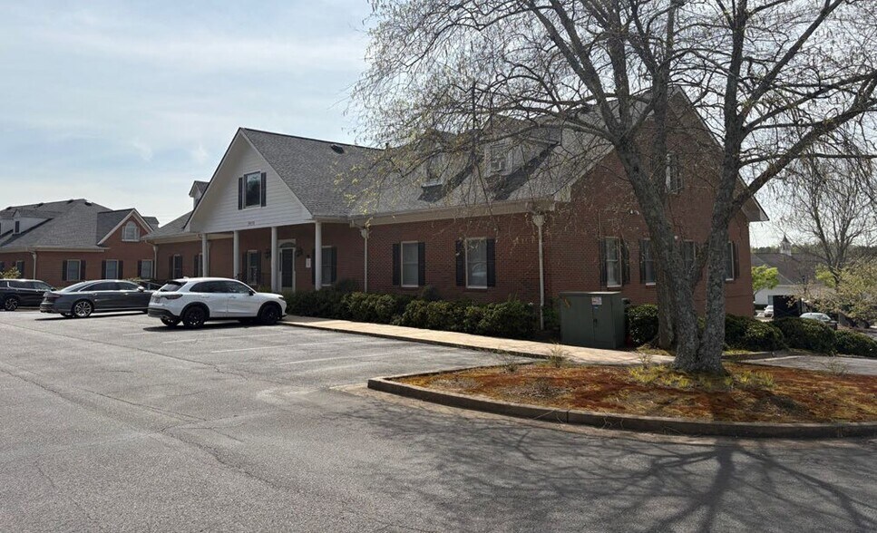 More Photos Of 5959 Highway 53 E, Dawsonville Medical For Lease