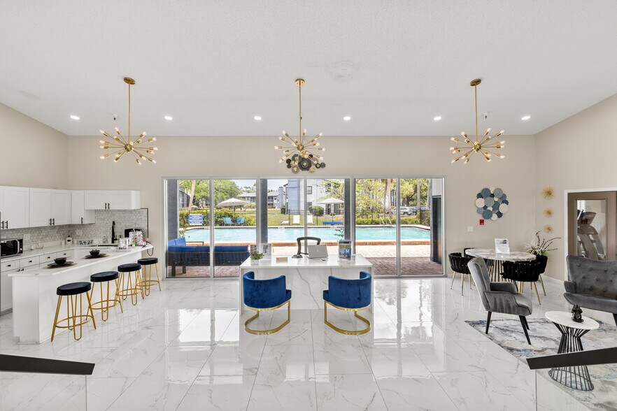 More Photos Of 5933 28th Ave W, Bradenton Apartments For Sale