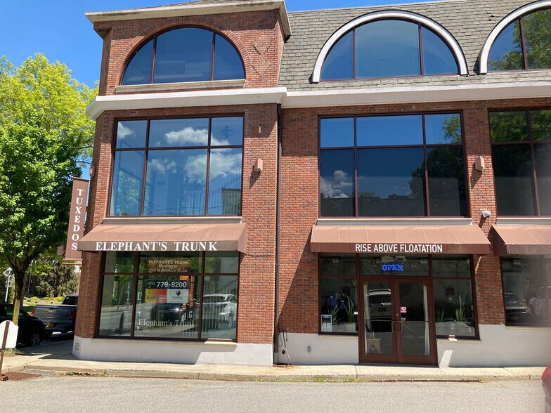 More Photos Of 111 E Main St, Mount Kisco General Retail For Sale