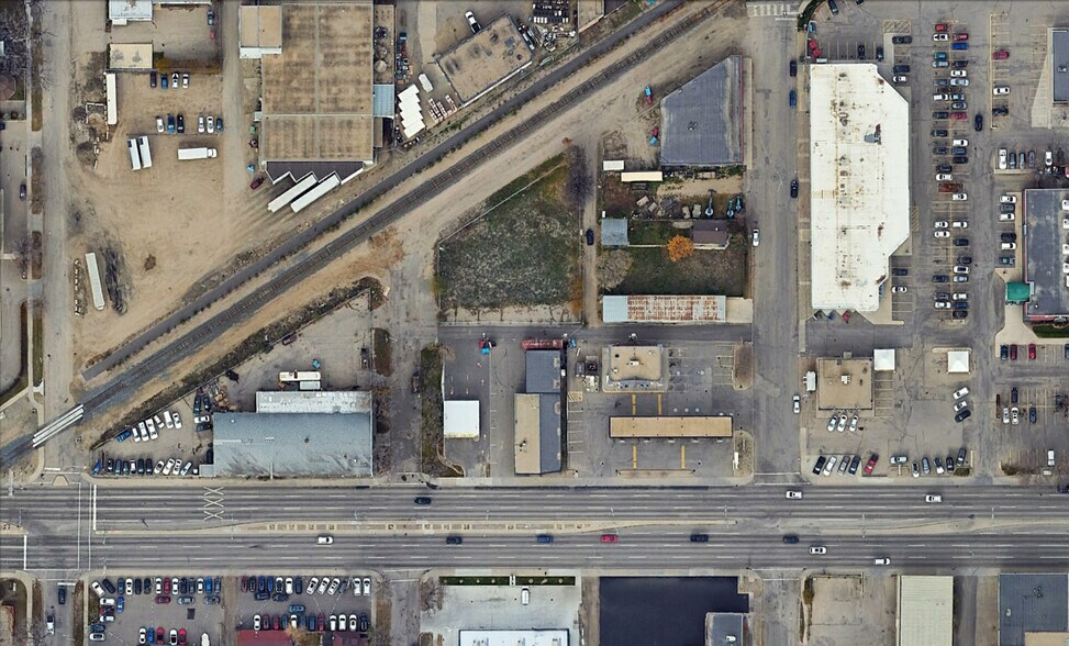 Primary Photo Of 112 E Av N, Saskatoon Land For Lease