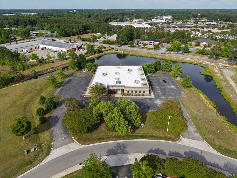 More Photos Of 230 N Equity Dr, Smithfield Medical For Sale