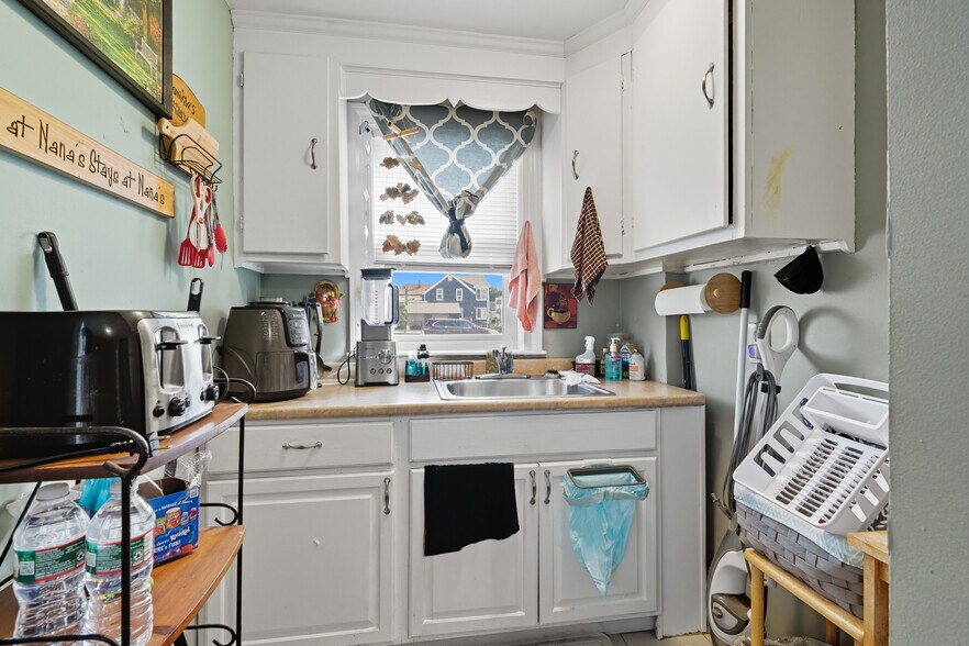 More Photos Of 1043-1045 Charles St, Providence Storefront Retail Residential For Sale