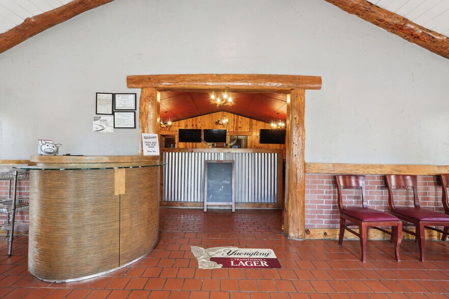 More Photos Of 100 Covered Bridge Rd, Euharlee Restaurant For Sale