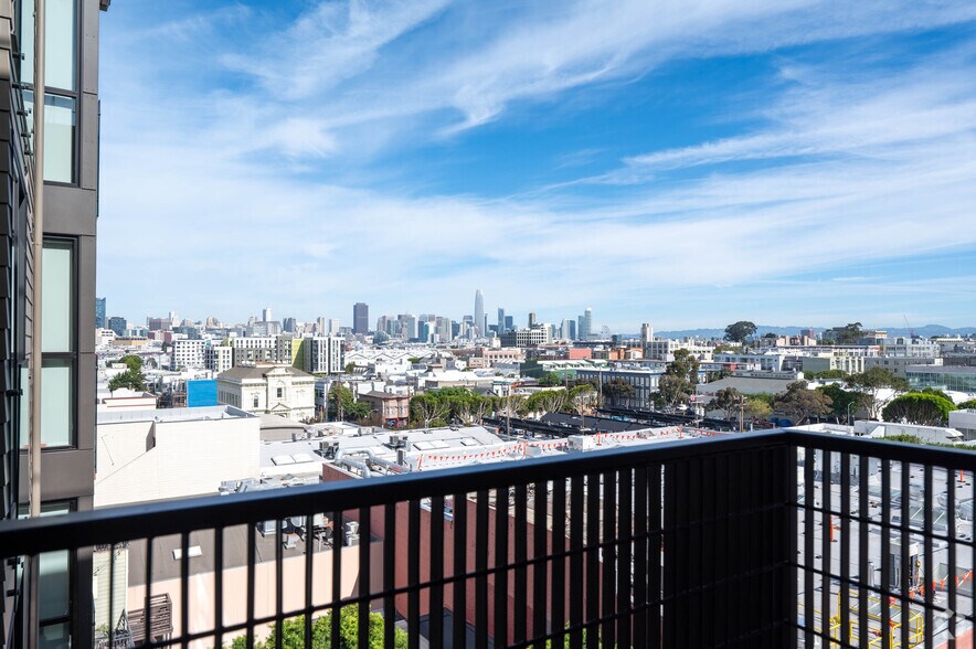 More Photos Of 793 S Van Ness Ave, San Francisco Apartments For Lease